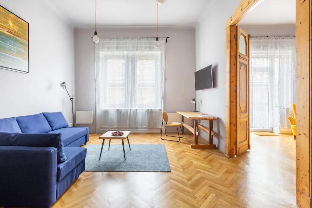 Elegant And Modern In The City Centre Βουδαπέστη Εξωτερικό φωτογραφία